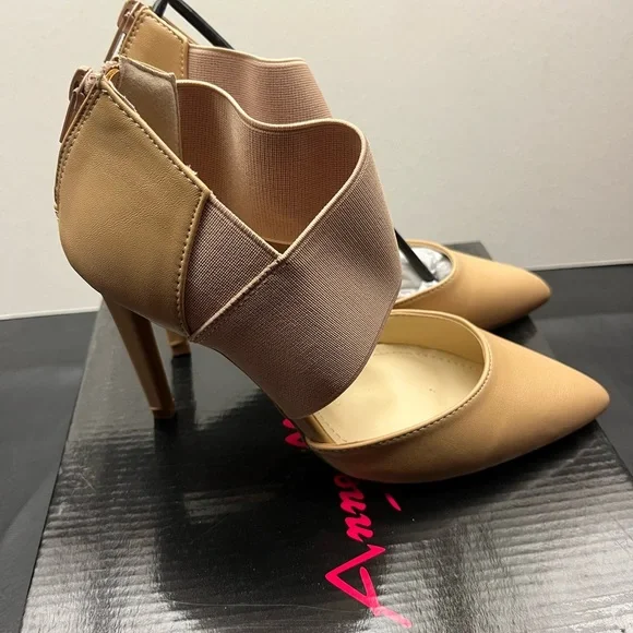 Women’s Anne Michel - Size 6 - Brand new in box - Picture 1 of 7